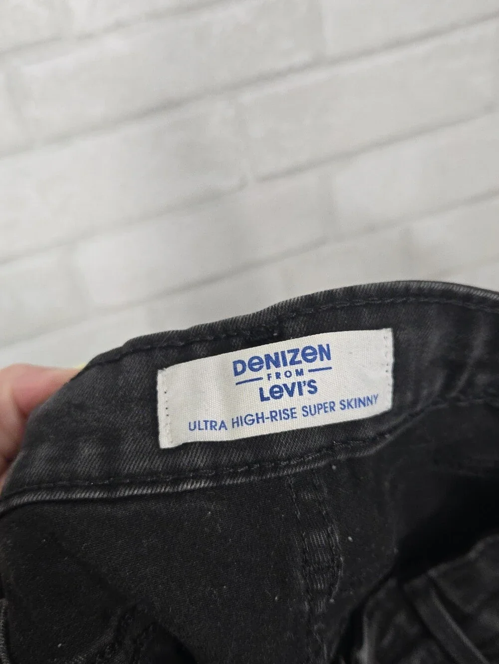 Denizen from Levi's ultra high-rise super skinny jeans